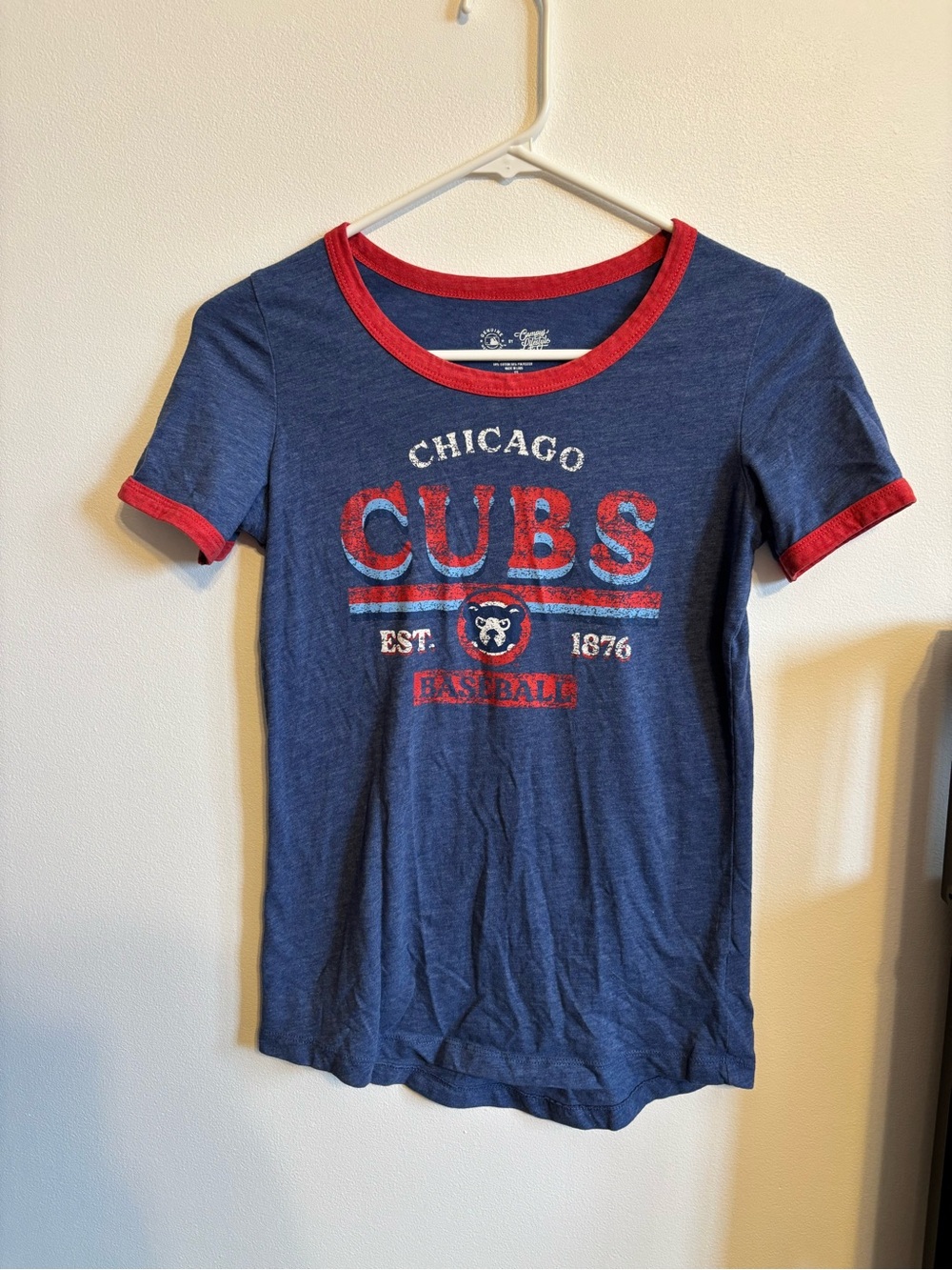Campus Lifestyle: Chicago Cubs Tshirt